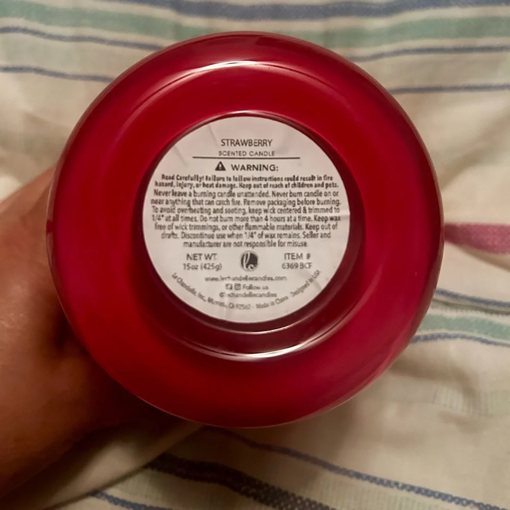 Strawberry Cupcake Candle - Picture 3 of 3